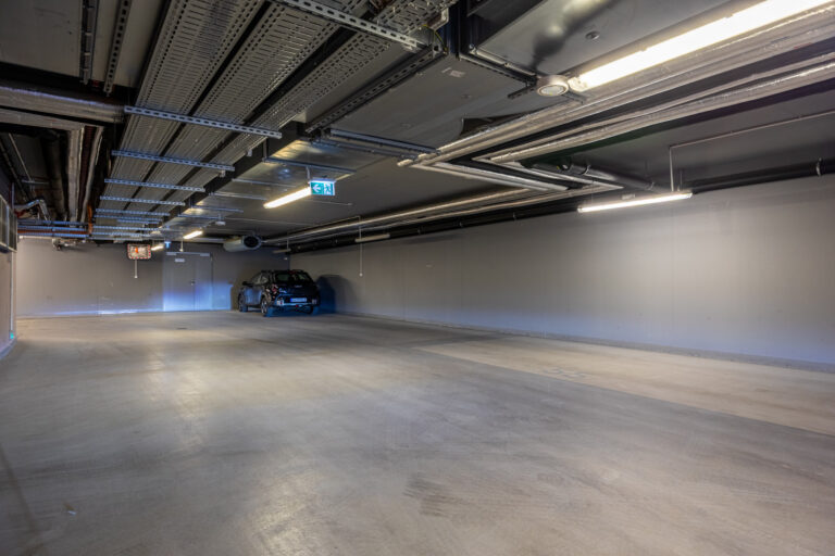 23153 110576495 raw